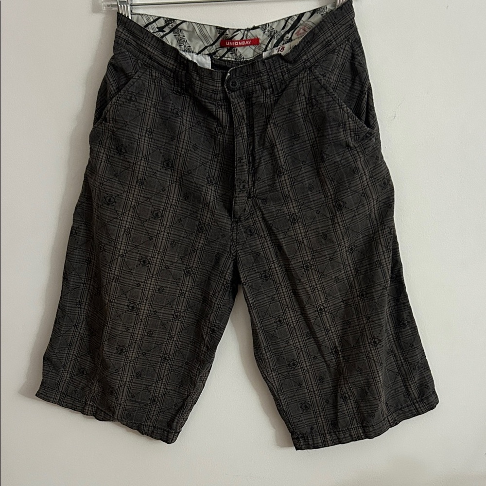 UNIONBAY Men's Charcoal Plaid Shorts